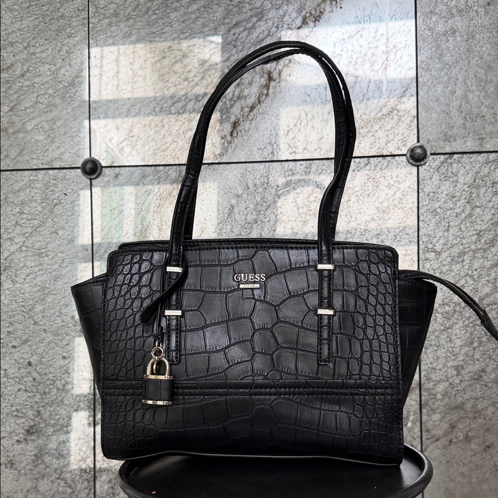 Guess Black Crocodile-Embossed Shoulder Bag New Without Tagsy